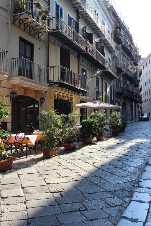 Apartment Basile Palermo Zimmer foto